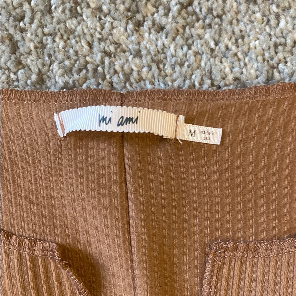 Women's Tan Ribbed Top - Picture 2 of 6